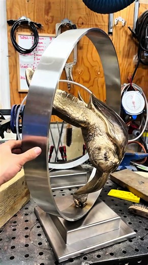 Wisdom The Timeless Collection by Steve Winterburn Send us a message if you’re interested in this artwork! #sculpture #turtle #bronze #luxurydesign