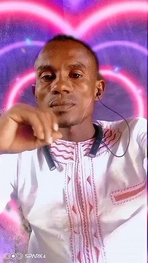 Exploring Traditional African Garment Designs in Video