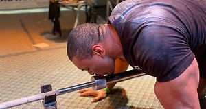 Larry Wheels Sets 2,370 Pound Powerlifting World Record At Arnold 2020