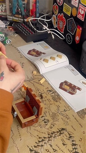 Building Harry Potter Lego Set Pt.1 #harrypotter #hogwarts #hogwartslegacy #disney #legoharrypotter