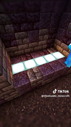 How to Make Gradient Glass in Minecraft