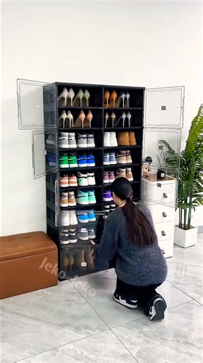 Unfoldable and ready to use! Foldable, no-installation shoe cabinet, saving space and easily