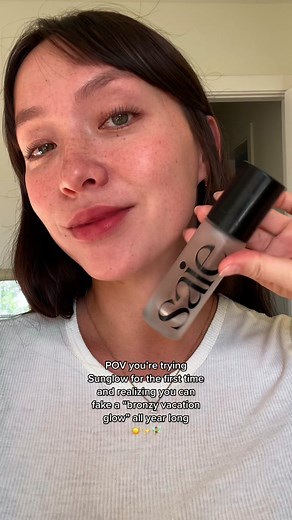 Achieve a Bronzy Vacation Glow All Year Long with Saie Sunglow