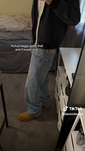 Affordable Blue Baggy Jeans for Every Outfit