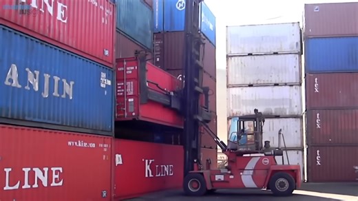 How Container Shipping Actually Works