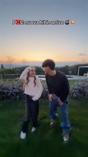 What do you think is coming out? An Ascanio song or a Snack song?