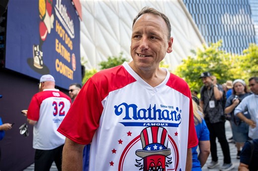 Joey Chestnut triumphant in Nathan’s Famous International Hot Dog Eating Contest return