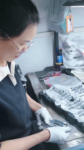 100% Inspection Process of Die Cast Parts After Polishing#diecast #factory #machine#manufacturing