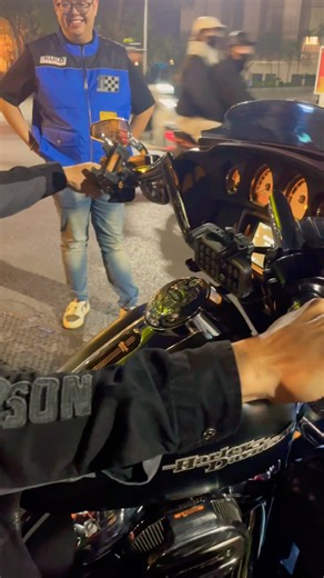 #harleydavidson #exhaust #streetglide