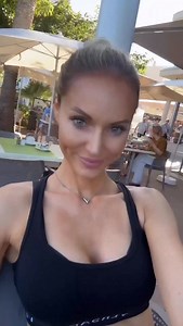 Liebe Grüße aus Mallorca 🫶🏼! Habt ein wunderschönes Wochenende ❤️! #fyp #jenice #oodt #shooting #kalender | Jenice