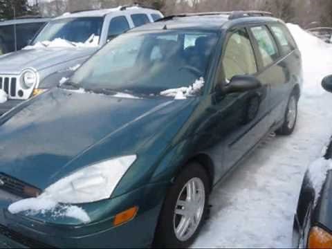 2001 Ford Focus SE Station Wagon Start Up, Engine & In Depth Tour