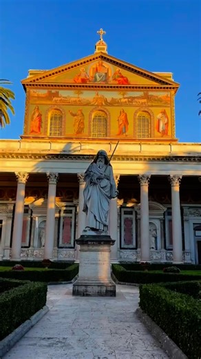 AESTHETIC CLASSICISM on Instagram: "✨ The Churches of Rome: Stages of Light and Wonder ✨⛪🌿 From the painted heavens of Sant’Ignazio di Loyola, to the majestic domes of Santi Ambrogio e Carlo al Corso, and the refined quiet of San Girolamo dei Croati: Rome is a mosaic of faith and beauty, alive in every detail. Each church is a journey through art, silence, and spirituality—a timeless stage of light and history. ⛪ Frescoes turning the sky into painting 🌟 Domes breathing the infinite 🌿 Hidden c