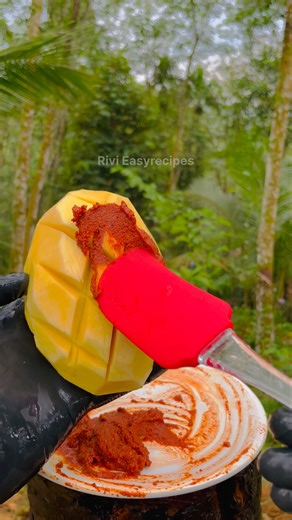 Spicy Mango Pickle 🥭🤤 #food #cooking #shorts