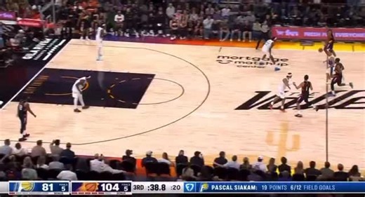 Hoops Alerts on Instagram: "Devin Booker getting into it 😳👀"