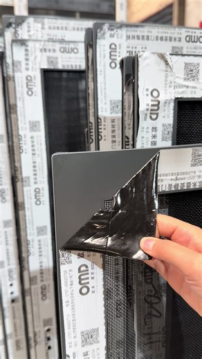 Seamless Welding Process at a Window Factory in Foshan