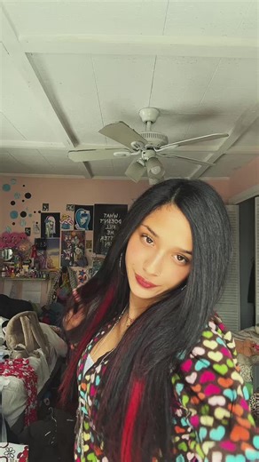 violettarivvv☆ (@violettarivvv)’s videos with Girlfriend - Avril Lavigne