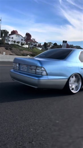 Need more pictures and rollers who tryna link in SoCal #fyp #lexus #ls400#SoCal #rollers