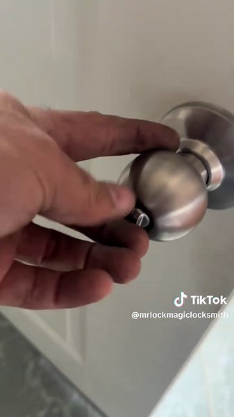 Sending the customer a video of lock operation in Hebron, CT. Push button locks are great for egress and prevent you from getting locked out. #hebronct #ct #connecticut #hardware #pushbutton #rekey #locksmith #mrlockmagic #mrlockmagiclocksmith