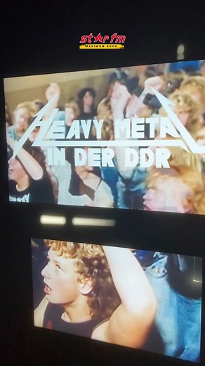 🎸🤘 Entdecke die wilde Seite der DDR: Heavy Metal! 🤘 Die größte Jugendsubkultur der DDR rockt das Museum! „Heavy Metal in der DDR“ zeigt dir auf 180qm die explosive Welt von Bands und Fans. Original-Objekte, Fotografien und echte Geschichten warten auf dich. Tauch ein in die Faszination der Musik, den Zusammenhalt der Szene in Berlin und das Auf und Ab mit dem SED-Regime.Zwischen Verbot und Vereinnahmung: Wie lebte und überlebte die Szene in Berlin? Und was geschah nach 1989, als die Mauer fie