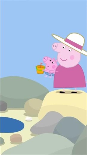 Peppa Learns About Rock Pools! 🪨💧 #peppapig #shorts