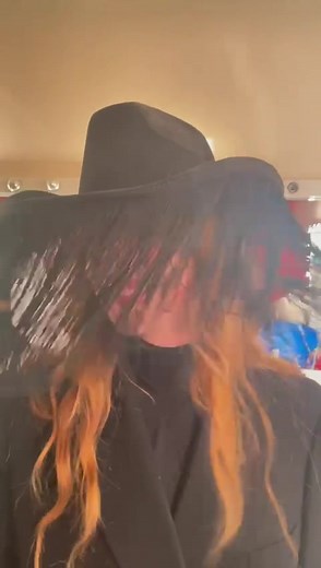 How to play the bar chimes?