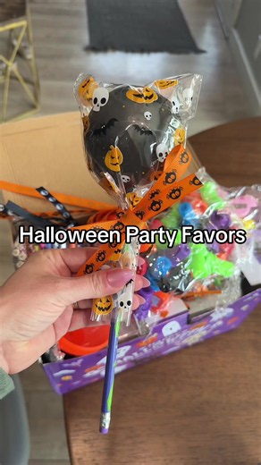 Halloween Party Favors: Easy Class Gift Ideas