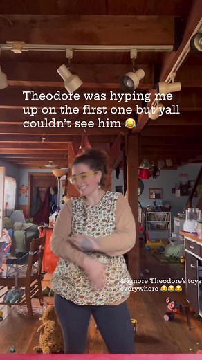 Finally found some old ladies aprons!! | Krista Anna White