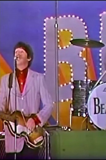 She’s A Woman by The Beatles live (1966)