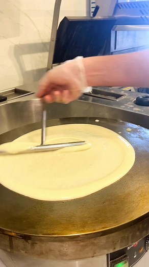 Crepé vs Pancakes: Classic Lemon & Sugar Combos in London