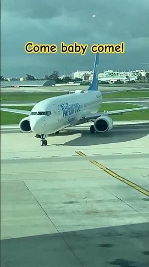 Air Europa’s Boeing 737 from our latest livestream inside Lisbon Airport