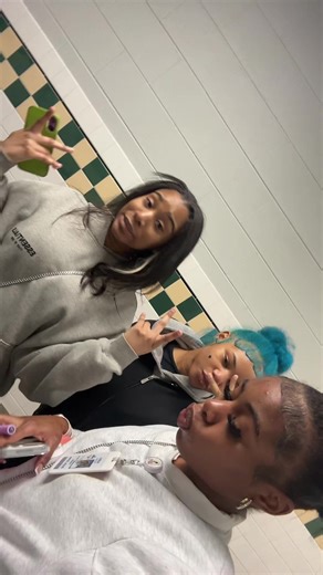 me n my queens #fyp #secretaccount | queens