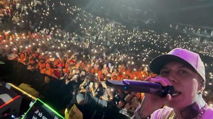 DEBO ENTENDER .. 🎶 #TodoYNadaTour | Santa Fe Klan