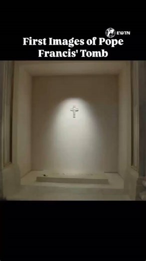 罗马圣母大殿公开教宗方济各墓地，墓碑刻FRANCISCVS并悬挂十字架