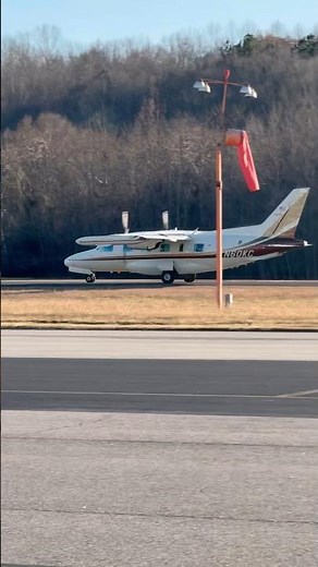 Mitsubishi MU-2 Marquise's Roaring Loud Engines!