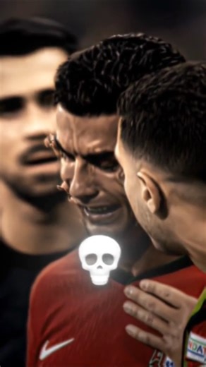 WHEN DIOGO COSTA SAW HIS CAPTAIN CRY☠️🥶