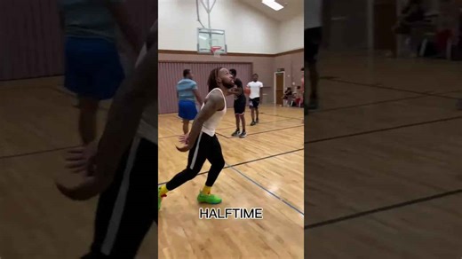 Awesome Basketball Warmup & Dunks