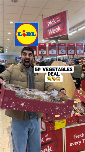 TripleEats on Instagram: "Supermarket Vegetables are now 5p, let’s go check it out! 🌽😱 #lidl #morrisons #vegetables #christmas #supermarket"