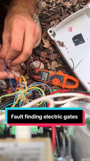 Fault Finding in Electric Gates: A Comprehensive Guide