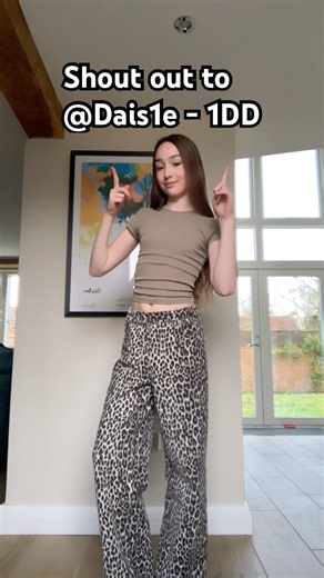 First try of this dance . Shoutout to @Dais1e-1DD #fypシ゚viral