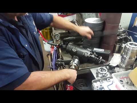 HOW TO REMOVE A PITMAN ARM - Part 1 FORD