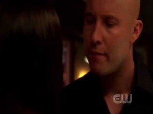 Smallville Lex kiss lana goodnight!