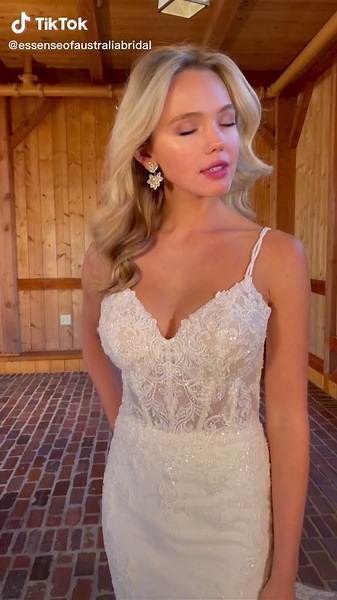 Guipure Lace Fit and Flare Wedding Dress | Bridal Lace Sparkle