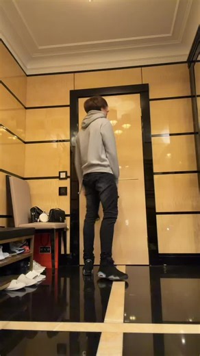 #sturdy | sturdy dance