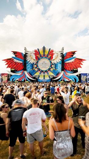 Felix | Hyperlapse | Berlin on Instagram: "How epic are the stages at @airbeatone Festival? 😍 I was part of the Aftermovie team of @ghostcreators creating 40+ Hyperlapses over three days and had a lot of fun 🤩 #hyperlapse #festival #airbeatone"