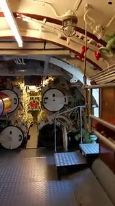 160K views · 1.5K reactions | Wer kennt es nicht, am Strand von Laboe steht direkt am Strand das U-Boot 995! Irgendwann im Herbst, es regnete, habe ich dies beeindruckende U-Boot besucht, später setzte ich mich mit der Geschichte, welche mich wahrlich berührte, auseinander. Ich kann Euch wirklich empfehlen, macht einen Ausflug nach Laboe und wandelt auf den Pfaden der MarineGESCHICHTE. | Neuigkeiten Aus Kiel | Facebook