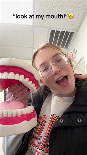 So come on Superman, say your stupid line: SLP EDITION!🗣️🧡 Helping little learners build speech skills through clear visual cues👀#speechandbeyond #speechlanguagepathologist #socomeonsupermansayyourstupidline