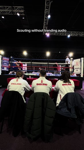 England's Performance Coaches in Action: No Nonsense Training