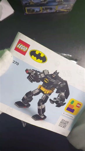 Unboxing LEGO DC Super Heroes 76270 Batman's Mech Armor