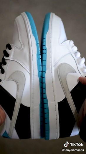 Nike SB Dunk Low Laser Blue Sneaker Review