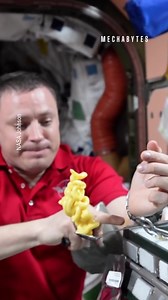 This is how Astronauts eat food in Space!! | Fossbytes